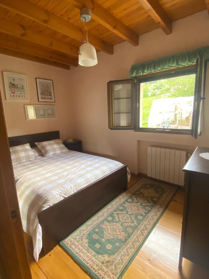 Casa Luisa Biedes, Pilona Villa Infiesto Eksteriør billede
